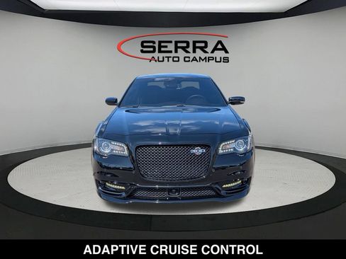 Used 2023 Chrysler 300 C RWD image 9