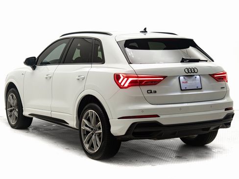 Used 2025 Audi Q3 2.0T Premium image 31
