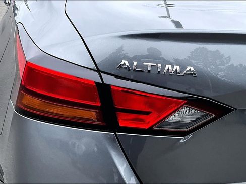 Used 2021 Nissan Altima 2.5 SL AWD/4WD image 22