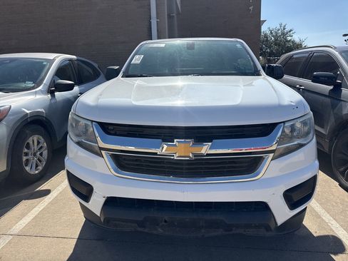Used 2020 Chevrolet Colorado W/T w/ WT Convenience Package image 4