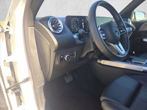 Certified 2023 Mercedes-Benz GLB 250 image 10