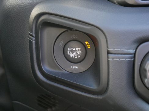 Used 2024 Jeep Wrangler High Altitude image 9