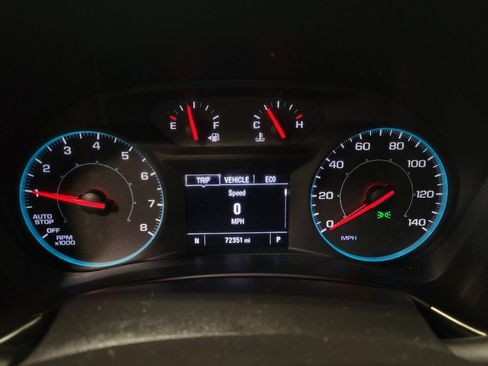 Used 2019 Chevrolet Equinox LS FWD image 23