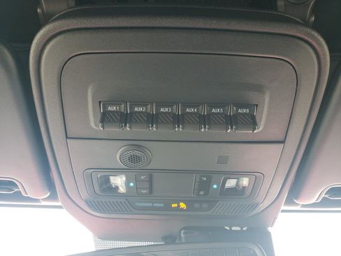 Used 2023 Ford Bronco Badlands AWD/4WD image 22