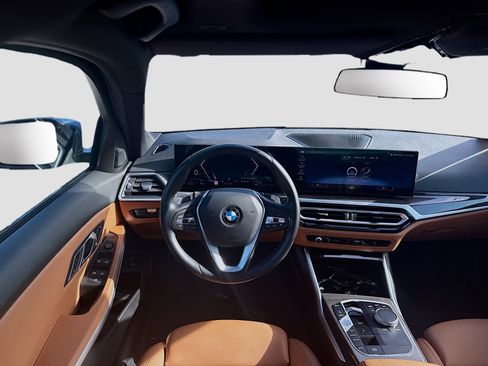 Used 2023 BMW 330i Sedan w/ Driving Assistance Package image 21