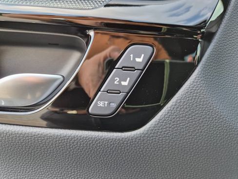 Used 2024 Honda CR-V Sport Touring image 15