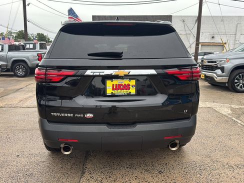 Used 2023 Chevrolet Traverse LT AWD/4WD image 6