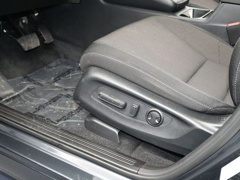 Used 2024 Honda CR-V EX image 12