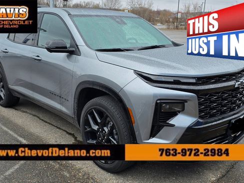 Used 2024 Chevrolet Traverse RS w/ LPO, Floor Liner Package image 1