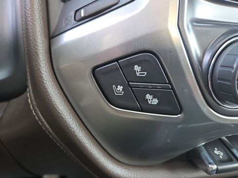 Used 2016 Chevrolet Silverado 2500 LTZ w/ Duramax Plus Package image 21