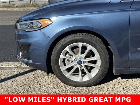 Used 2019 Ford Fusion SEL image 9