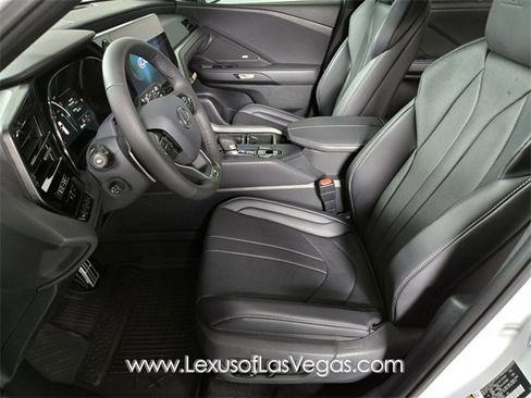 New 2026 Lexus TX 500h AWD image 10