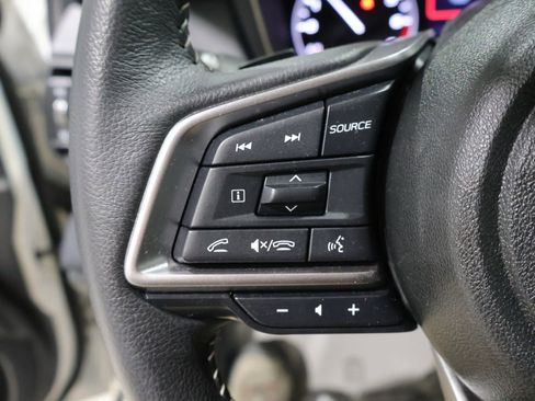 Used 2025 Subaru Outback Premium AWD/4WD image 31