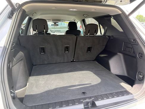 Used 2018 Chevrolet Equinox LT AWD/4WD image 14
