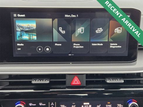 Used 2025 Kia K5 LXS image 16