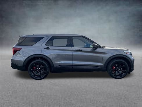 Used 2021 Ford Explorer ST w/ Equipment Group 401A image 4