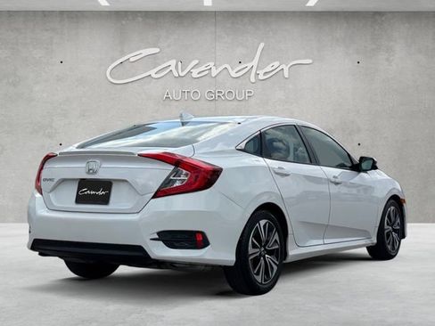 Used 2018 Honda Civic EX-L image 16