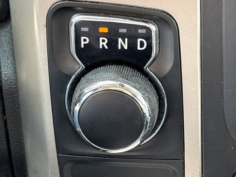 Used 2014 RAM 1500 Lone Star image 27