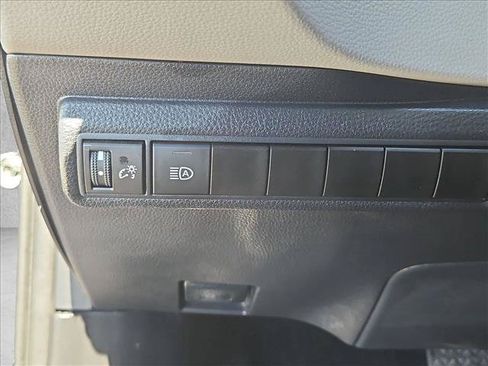 Certified 2025 Toyota Corolla LE FWD image 16