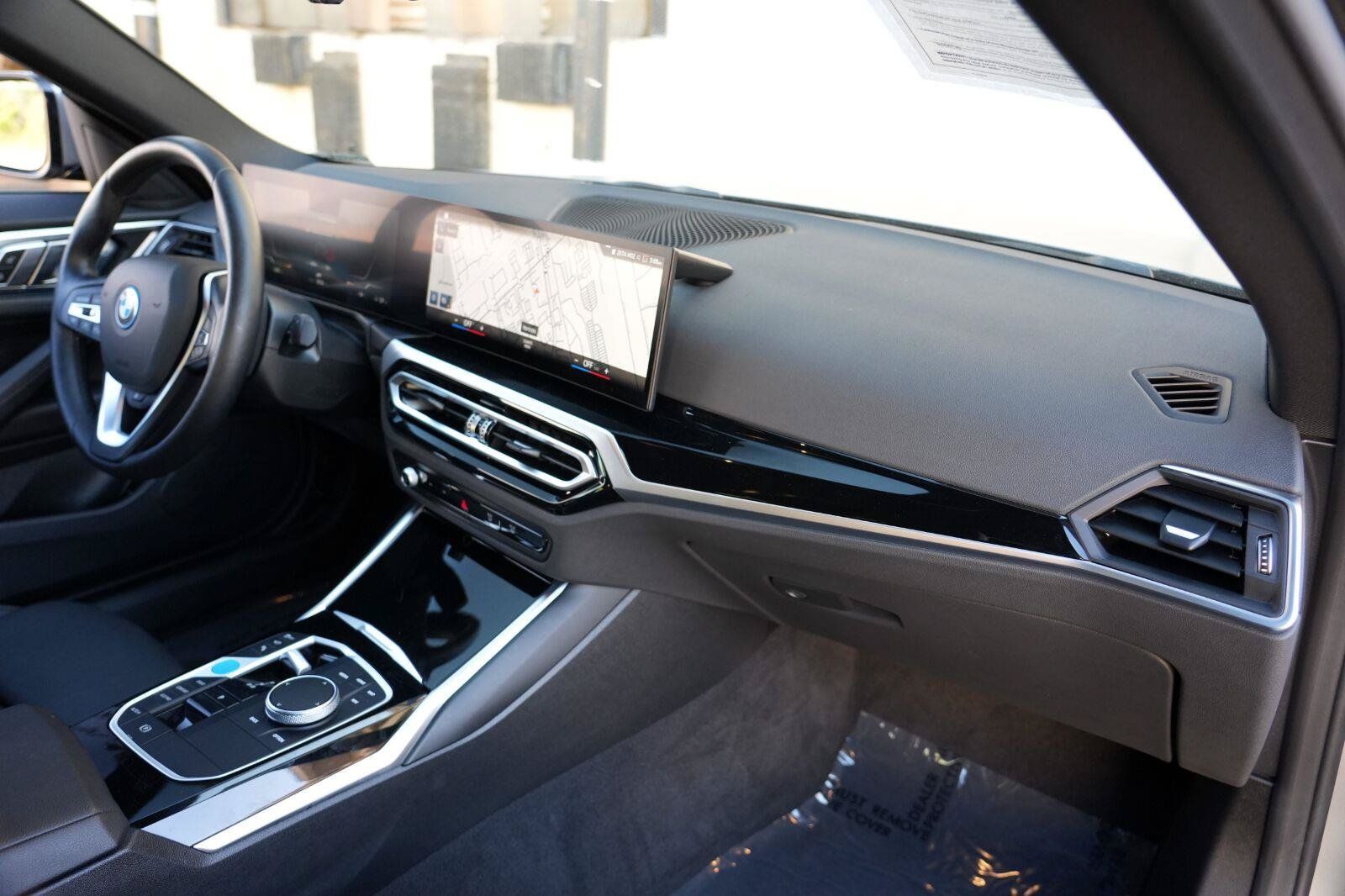 Used 2023 BMW i4 eDrive40 w/ Premium Package RWD image 15