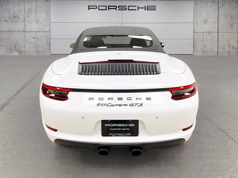 Certified 2017 Porsche 911 Carrera GTS RWD image 10