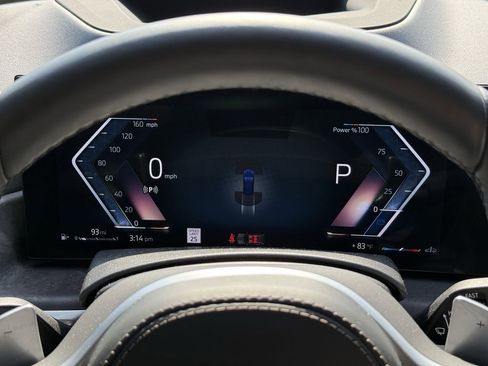 Used 2025 BMW X5 sDrive40i w/ M Sport Package image 18