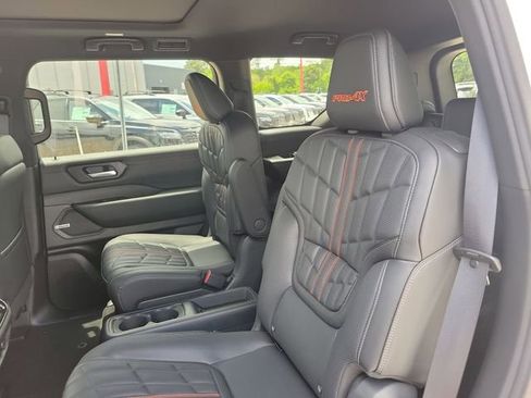 New 2026 Nissan Armada PRO-4X AWD/4WD image 11