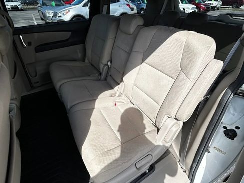 Used 2015 Honda Odyssey EX image 23