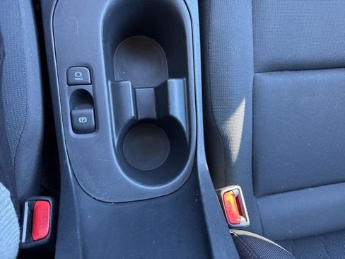 Certified 2023 Toyota Corolla LE image 18