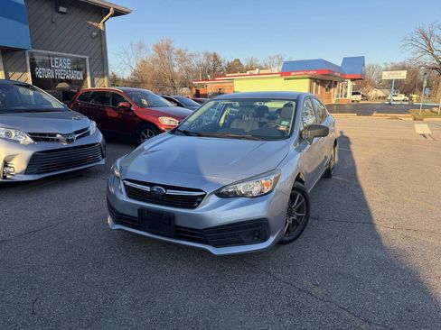 Used 2020 Subaru Impreza 2.0i image 2