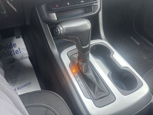 Certified 2021 Chevrolet Colorado LT w/ LT Convenience Package image 15