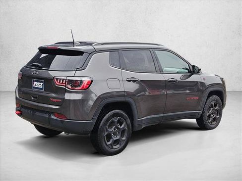 Used 2024 Jeep Compass Trailhawk AWD/4WD image 5