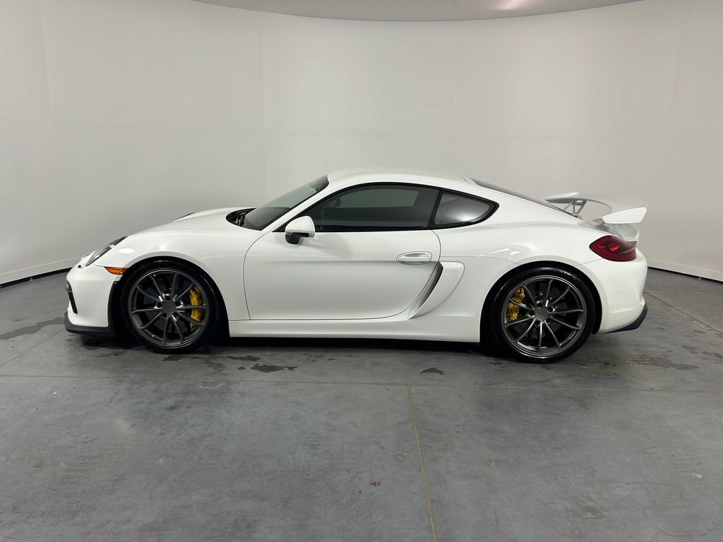 Certified 2016 Porsche Cayman GT4 RWD image 2
