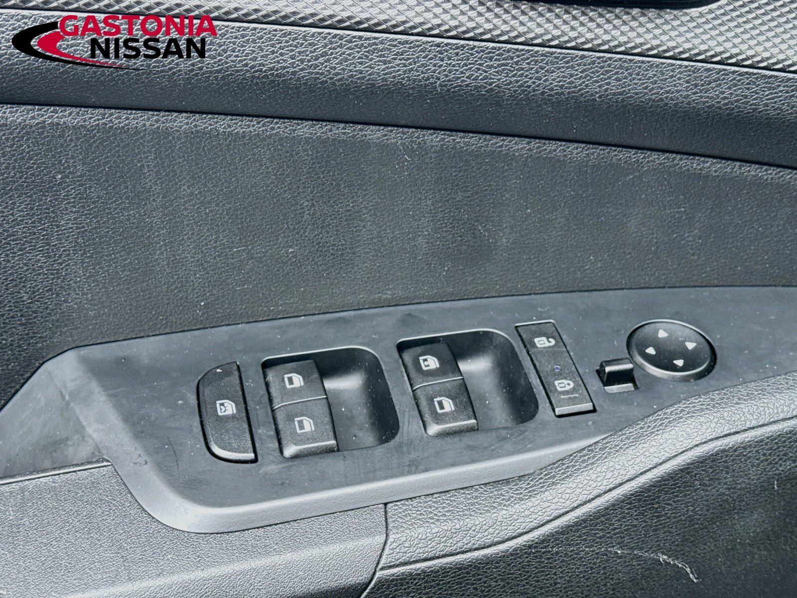 Used 2025 Kia Sportage LX FWD image 22