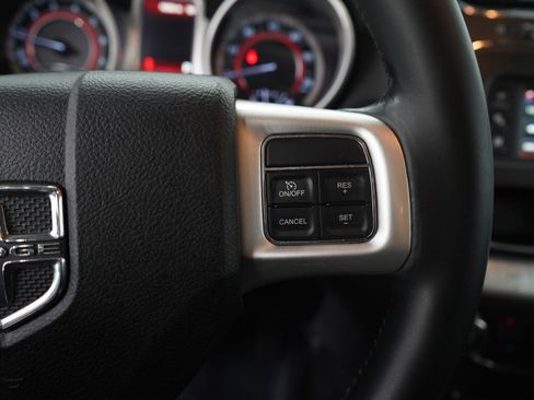 Used 2019 Dodge Journey SE w/ Connectivity Group image 24