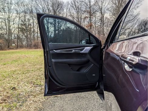 Used 2020 Cadillac XT6 Sport AWD/4WD image 9