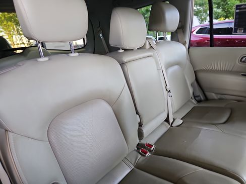 Used 2015 INFINITI QX80 2WD w/ 22" Wheel Package image 12