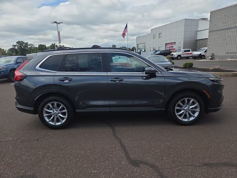Used 2025 Honda CR-V EX-L image 2