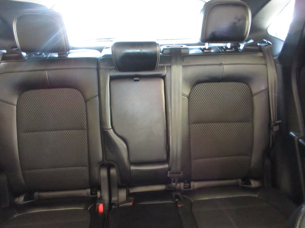 Used 2025 Ford Escape SE FWD image 24