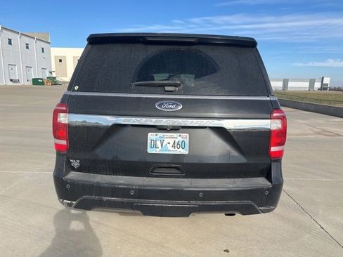 Used 2020 Ford Expedition XLT w/ Equipment Group 202A image 6