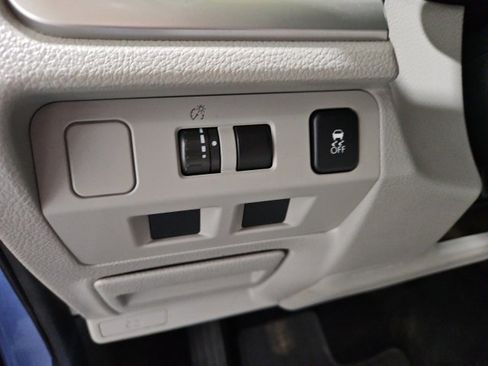 Used 2014 Subaru Forester 2.5i Premium w/ Protection Package #1 image 16