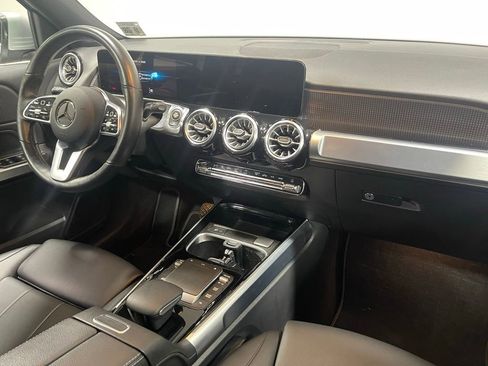 Certified 2022 Mercedes-Benz GLB 250 4MATIC image 28