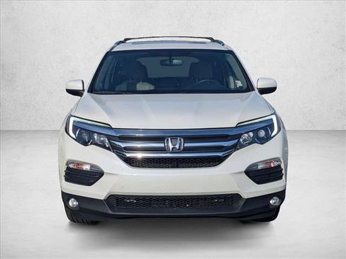 Used 2017 Honda Pilot EX-L image 2
