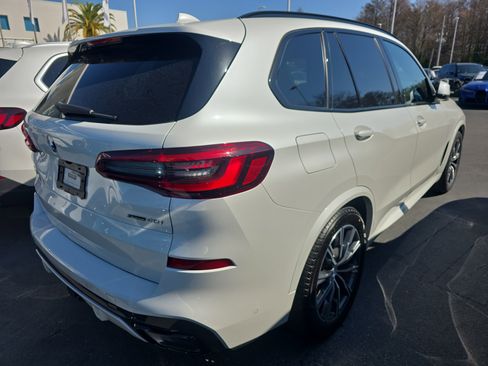 Certified 2023 BMW X5 sDrive40i w/ M Sport Package image 4