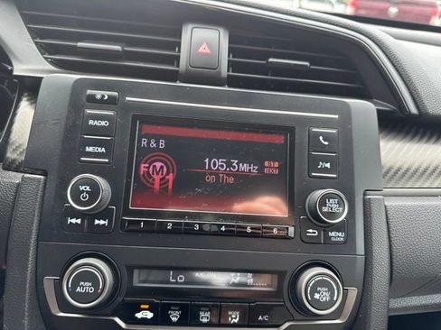 Used 2018 Honda Civic Sport image 16