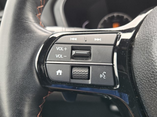 Used 2025 Honda Pilot TrailSport image 25
