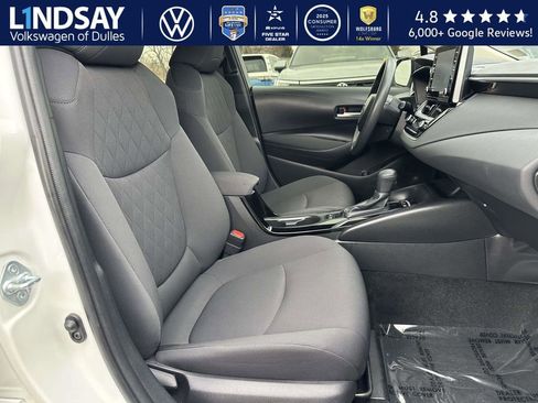 Used 2021 Toyota Corolla LE w/ Carpet Mat Package (TMS) image 11