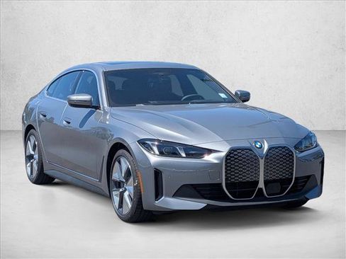 New 2026 BMW i4 xDrive40i AWD/4WD image 6