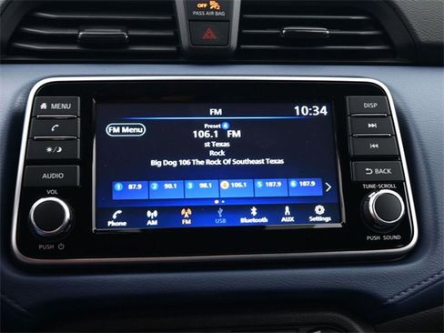 New 2025 Nissan Versa SV w/ Trunk Package image 3