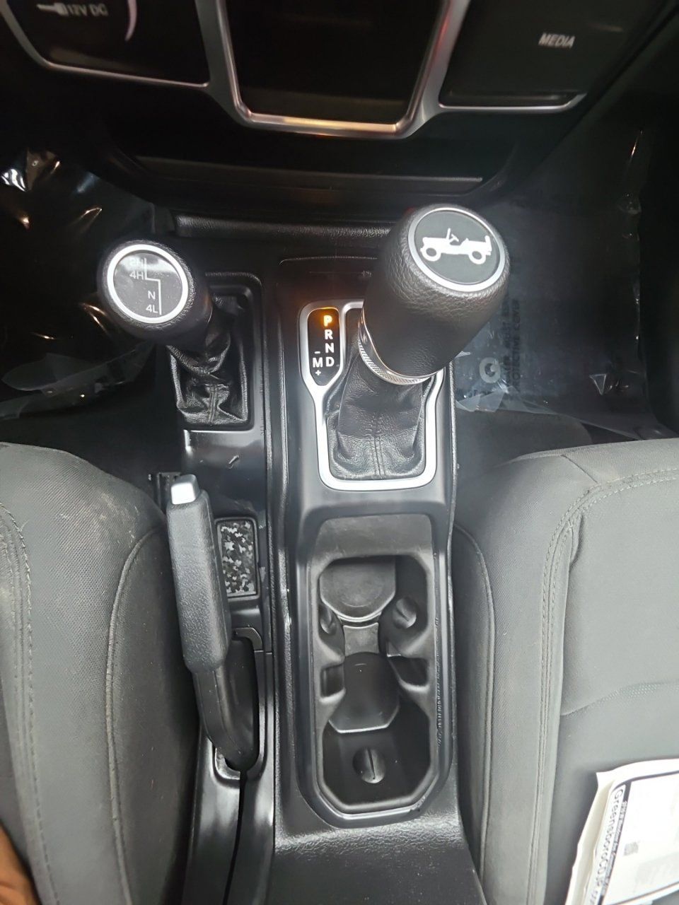 Used 2020 Jeep Wrangler Sport AWD/4WD image 29